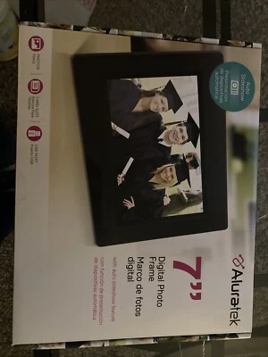 Aluratek Digital Photo Frame with Automatic Slideshow - 7 inch - ADPFWM7S  - Image 1 of 4