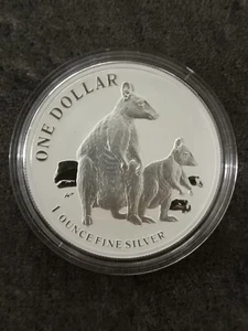 1 DOLLAR ARGENT 2011 KANGAROO KANGOUROU AUSTRALIE / 1 ONCE FINE SILVER - Picture 1 of 3