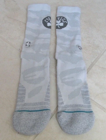 NEW STANCE NBA Boston Celtics Snow Camo Crew Socks Men’s Large (9-12) Grey Cover