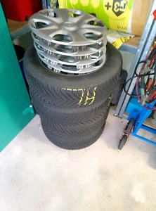 4 x Reifen auf Felge ( Ford ) 195/60 R15 Goodyear - Bild 1 von 4