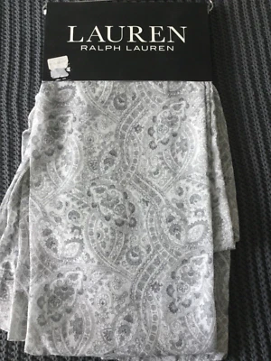 Nuevo Ralph Lauren Reloj Hill Paisley 50 x 96 pulgadas Barra de Cortina Bolsillo Pestaña Gris Blanco Foto 1 de 4