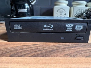 Lite-On iHES112 Blu-ray ROM & DVD / CD Writer - 5.25" Internal - SATA - Picture 1 of 3