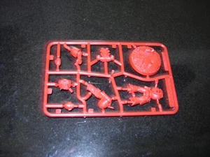40k Sprue - Space Marine Heroes (Blood Angels Tactical Squad) Brother Marzio - Picture 1 of 1