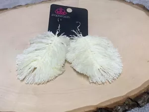 Paparazzi White Thread Fringe Statement Earrings NWT Chic Stylish leaf Boho core - Picture 1 of 7