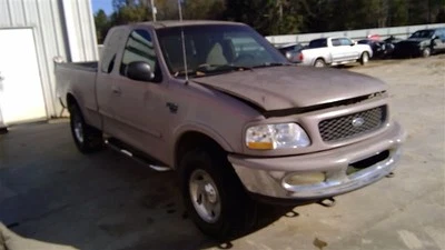 Passenger Front Spindle/Knuckle Knuckle Fits 97-99 FORD F250 PICKUP 999469 - Изображение 1 из 4