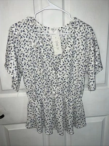 Sienna Sky Women's White Floral Blouse V Neck Button Size Medium-New - Picture 1 of 7