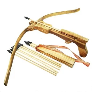 ¡La aventura te espera! - Juego de ballesta de juguete de madera hecha a mano - 10 flechas de madera y un Qui... - Imagen 1 de 6