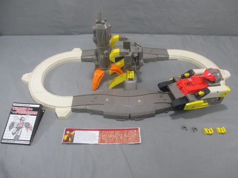 Transformers G1 OMEGA SUPREME Complete For Parts AUTHENTIC 1985 Vintage Hasbro Cover
