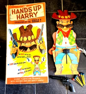 Vintage Transogram HANDS UP HARRY Cowboy Dart Spiel 1964 originalverpackt - Bild 1 von 8