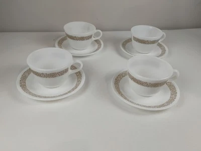 Juego de 4 tazas y platillos Corelle WOODLAND BROWN VINTAGE USADOS EN EXCELENTE ESTADO ENVÍO GRATUITO Foto 1 de 4
