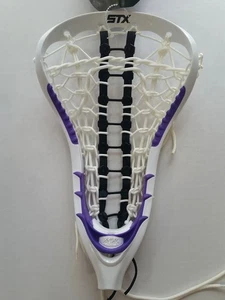 Cabeza de lacrosse STX AtTaK para mujer encordada blanca púrpura - Imagen 1 de 6