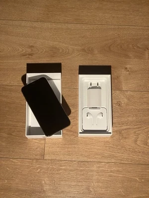 Apple iPhone X - 256GB - Argento (Sbloccato) - Immagine 1 di 4