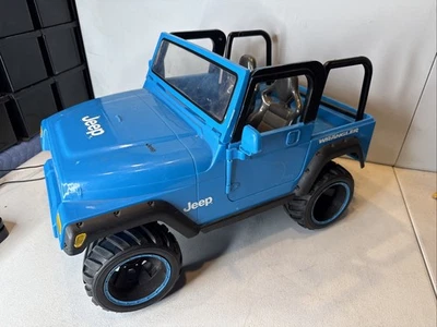 Huge New Bright Jeep Rock Crawler Roller 1:8 Scale Remote Control - Image 1 of 4