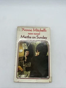 Martha on Sunday von Yvonne Mitchell Hardcover Erstausgabe 1970 - Bild 1 von 18