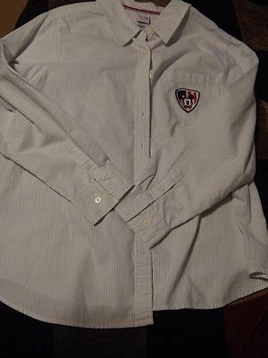 Walt Disney PLUS 衬衫 - 条纹带米奇布贴)20W)免运费。) 有限公司 — 第 1/4 张图片