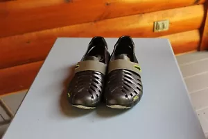 Men's Propet VOYAGER Black/Gray MBB003 Shoe Sandal Slip On - Size 7M (D) EUC - Picture 1 of 6