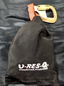 QTY 1 NEW FRENCH CREEK U-RES-Q DEPLOYABLE NYLON 20 FT RESQUE LADDER W/ CARABINER - Picture 1 of 2