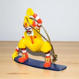 Ronald McDonald 2004 snowboard plástico vacaciones adorno de Navidad - Imagen 1 de 5