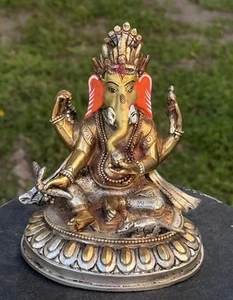 Estatua vintage tono dorado/cobre Señor Ganesha Nepal? - Imagen 1 de 15