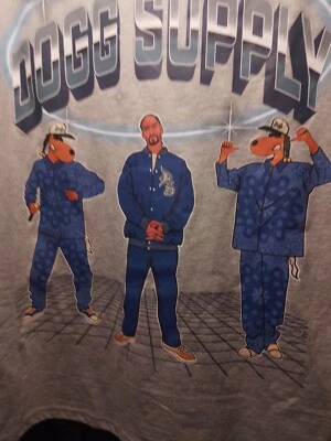 Camiseta Snoop Dogg Supply Talla XL Gris Equipo Oficial Leyenda de la Música Nueva Con Etiquetas Foto 1 de 3