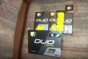 1 dz BRAND NEW 2020 Wilson Staff Duo Optix golf ball Yellow Philadelphia Eagles - Picture 1 of 2