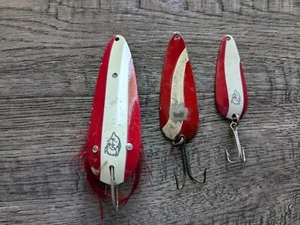 Lot of 3 Vintage Spoon Fishing Lures Eppinger Dardevle Weedless IMP & Gypsy King - Picture 1 of 10