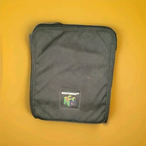 OEM Nintendo 64 Soft Carrying Case With Removable Pad N64 Storage Bag Strap - Picture 1 of 11