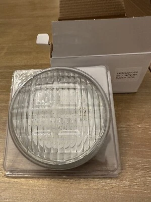 PAR36 LED Landscape Bulb 12V 12W 1280LM 100W Halogen Landscape Bulbs 6000K AC/DC - Image 1 of 4