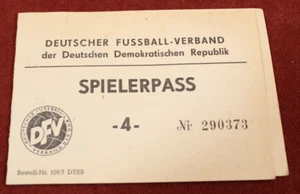 DFV Player Pass Federación Alemana de Fútbol RDA, W301.2#40 - Imagen 1 de 3