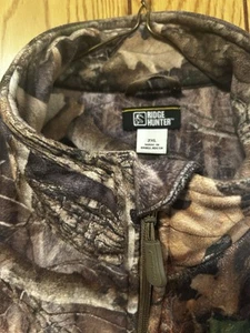 Real Tree, Camo Vest, Ridge Hunter From Bass Pro. - Picture 1 of 11