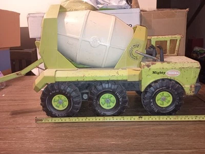 Vintage Mighty TONKA Lime Green Ready Mixer Cement Truck 6-Wheel Tandem Axle - Image 1 of 4