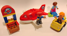 LEGO DUPLO TOWN AIRPORT AIRPLANE SET#10590 Incomplete 3 Figures Vintage