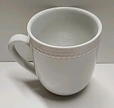 ☆ Taza(s) de porcelana con cuentas Sophia de Better Homes and Gardens taza(s) de café Foto 1 de 4