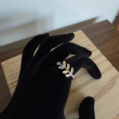 Authentic Pandora Two Tone 14k Gold & Silver Laurel Leaf Ring 190920 Size 8.5 - Image 1 of 4