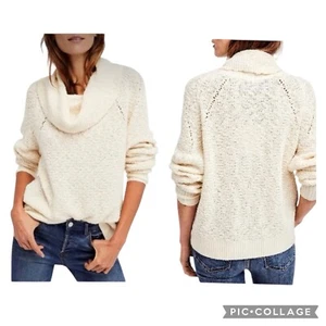 Free People By Your Side Pullover Elfenbein Creme Wasserfallausschnitt Oversize Noppen Gr. Small - Bild 1 von 12