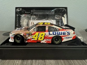 2010 Jimmie Johnson #48 Lowes Honoring Our Soldiers Copper Elite 1:24 ARC MIB % - Picture 1 of 9