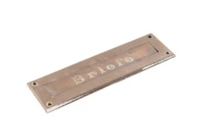 alter Briefkastenschlitz  Brief Zeitung Briefkasten Brief Klappe Tür Metall - Bild 1 von 10