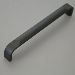 Möbelgriffe BA 160mm Schubladengriff Küchen Schrankgriffe MoDERN SCHWARZ Griffe - Picture 1 of 4