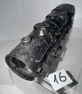 LIONEL POSTWAR O-GAUGE 2035 LOCOMOTIVE DIE-CAST SHELL-PARTS - Picture 1 of 7