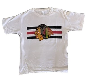 Chicago Blackhawks Large T-Shirt - Picture 1 of 2