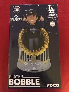 LA Dodgers SHOHEI OHTANI 24 Campione del Mondo Celebrazione FOCO Bobblehead 8" - Foto 1 di 6