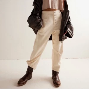 Pantalones de mezclilla Free People Osaka Barrel tiro medio We The Free en crema con leche 25 nuevos con etiquetas - Imagen 1 de 11