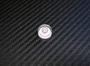 HiFi Wasserwaage Wasserblase für Headshell / Tonarm / Plattenspieler Ø 14 x 8 mm - Bild 1 von 1