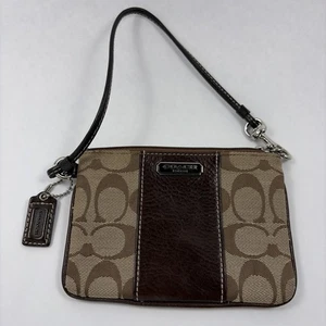 Bracciale Coach firma C marrone - Foto 1 di 10