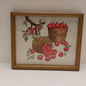 Punch Needle Embroidery Apples Scene Completed Framed - Bild 1 von 5