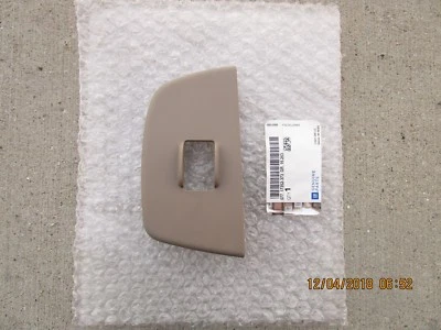 16 - 19 GMC SAVANA FRONT PASSENGER SIDE POWER DOOR LOCK SWITCH BEZEL TRIM NEW - Image 1 of 3