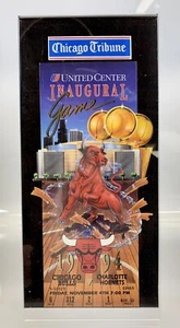 Biglietto Chicago Bulls United Center partita inaugurale 11/04/94 con display in plastica - Foto 1 di 12