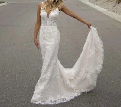 全新 Stella York 婚礼礼服 8 码 — 第 1/4 张图片