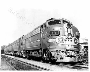 Atchison Topeka & Santa Fe ATSF 18 EMD F3A Foto (Q5) - Bild 1 von 2