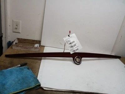 STS       2005 Center Trunk Tail Light 610851 - Image 1 of 4